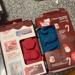 So Yummy Bella Chocolate Mold Set - Red and Blue